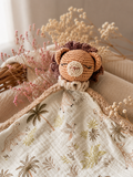 Doudou lion crochet
